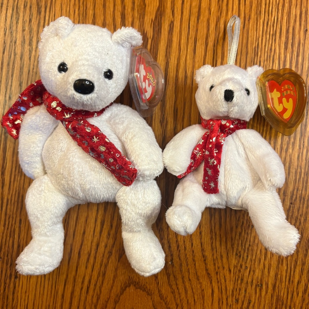 Ty Beanie Babies 2000 Holiday Christmas Teddy Bears White with Red Scarfs